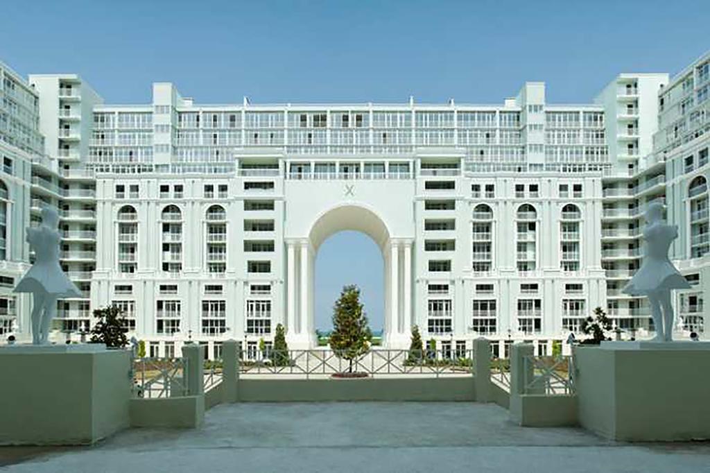 Apartment Magnolia Seaside บาทูมิ ภายนอก รูปภาพ